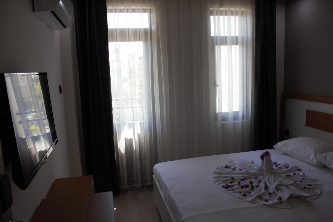 Hotel Akalia &
